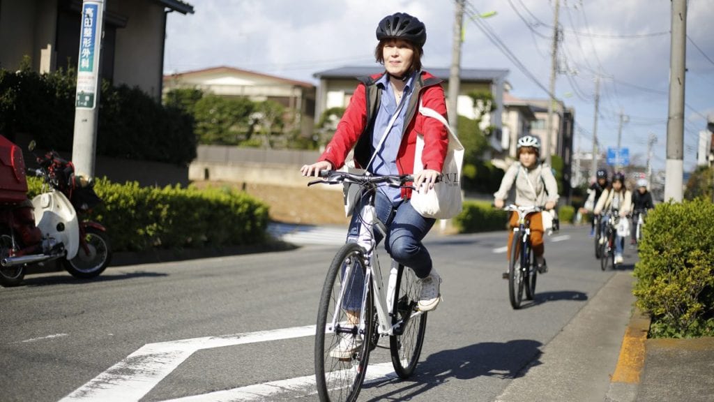 ポタリング　自転車　散歩　イメージ