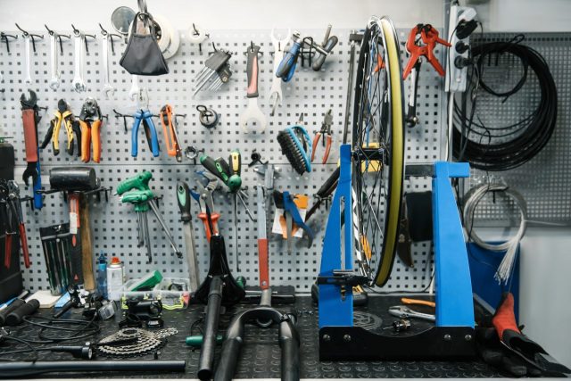 ロードバイク 工具 自転車
