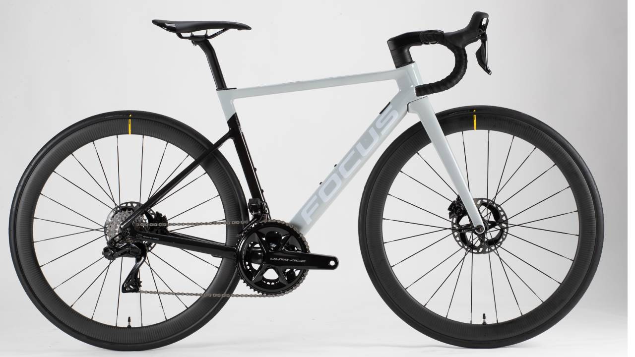 新型DURA-ACE Di2, ULTEGRA Di2搭載