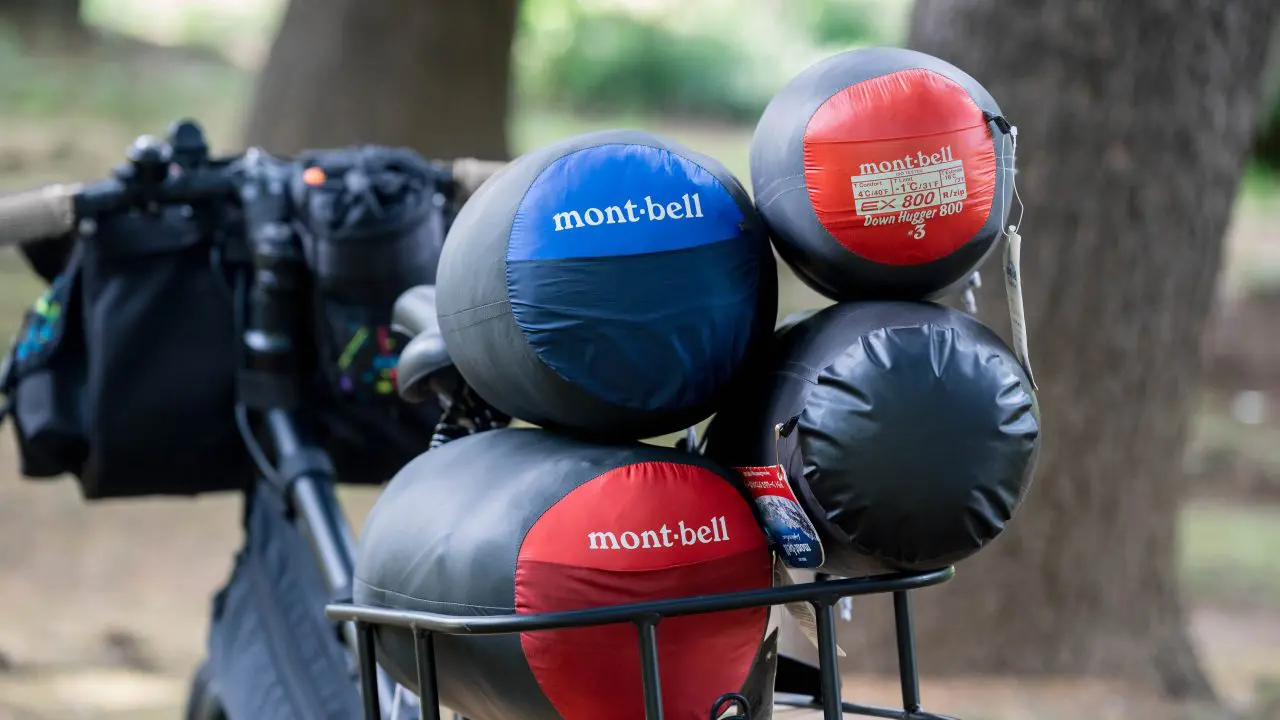 モンベル寝袋×自転車キャンプの最適解は？ ストレッチが効くって本当